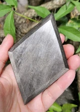 115g 3.7"×2.3" Silver Sheen Obsidian Protection Stone Diamond-shaped Carving 