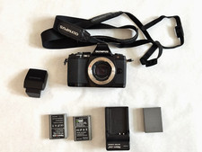 Olympus OM-D E-M5 16.1 MP Digital Camera Blac...