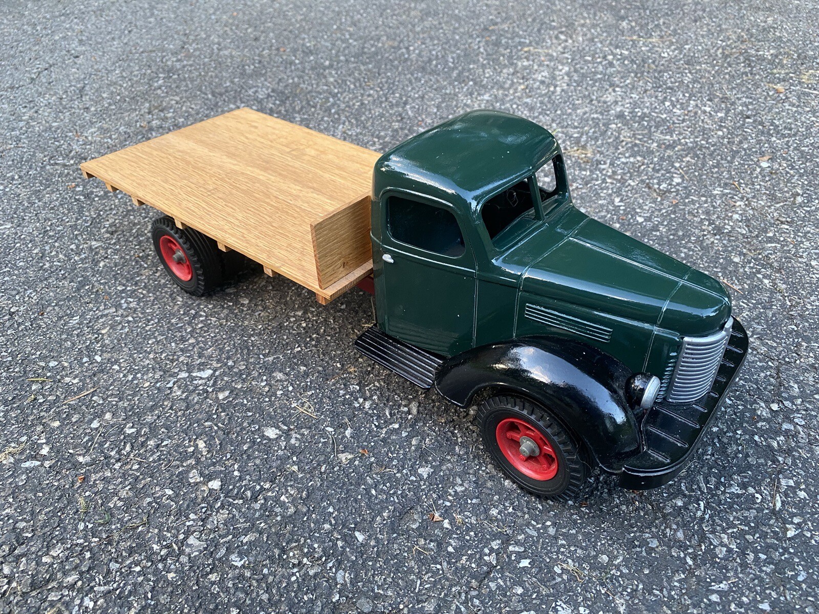 RARE 1994 Brunswick Toy International KB7 Flatbed Truck Limited Edition