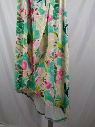 Nuevo Vestido Torrid Floral Studio Tejido Midi Imitación Envolvente Talla 0 (12) Grande - Imagen 12 de 17