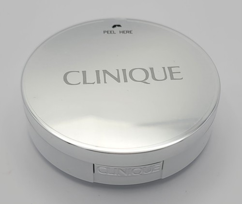 Clinique BEYOND PERFECTING Powder Foundation + Concealer 0.5 Breeze - Picture 4 of 4