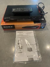 Sony CD / DVD Player DVP-SR210P Compact Design Tested Original Remote And Box