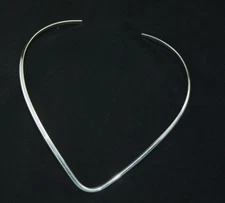 .925 STERLING SILVER Plated Choker Collar Necklace V Shape Shiny Fashion Jewelry