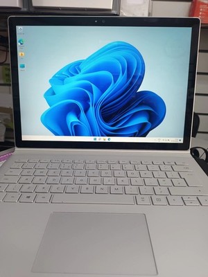 Surface Microsoft Laptop 13,5 Windows 11 Pro (weitere Infos auf den Bildern)