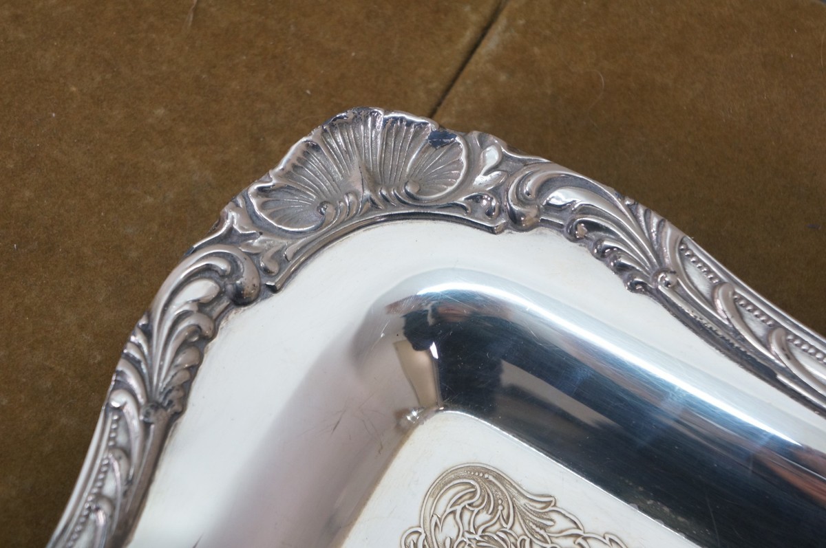 Reed & Barton Tara Hall & WM Rogers Silverplate Handled Serving