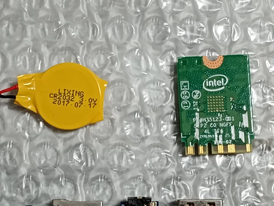 scheda madre Lenovo IdeaPad 120S-14IAP (81A5) usata - Immagine 3 di 4