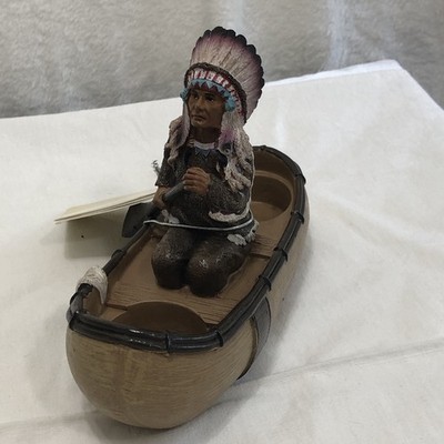 DWK World of Wonders Native American W Canoe Salt & Pepper Shaker New Open Box