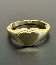 9ct 375 Yellow Gold Heart Signet Ring, Size M 1/2, US 6.5