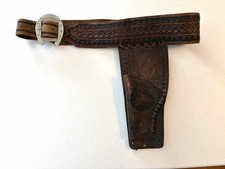 Vintage Hand Tooled Leather Left Hand Gun Holster Belt Horseshoe Buckle 39