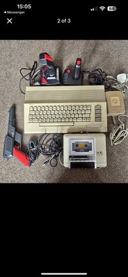 Commodore 64 Komplettsatz mit vielen Spielen voll funktionsfähig