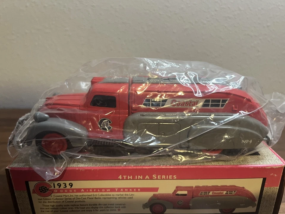 Dodge Airflow Tanker Bank 1939 "Costal" escala 1:38 fundido a presión por Ertl nuevo en caja 1996 Foto 4 de 4