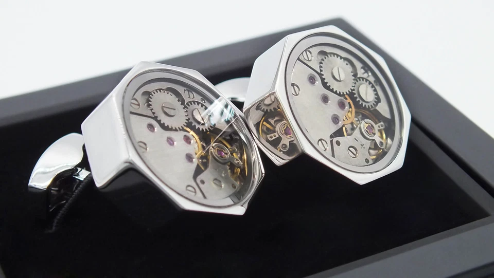 Steampunk Cufflinks | Wind Up Moving Mechanical Watch Parts Cogs | Gift in Box - Image 2 of 4
