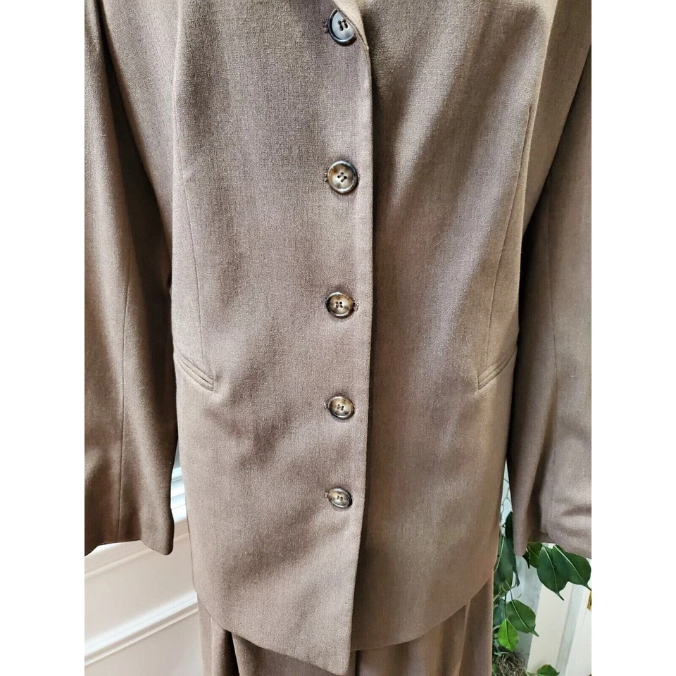 Chaqueta y pantalón para mujer Paradox marrón poliéster de un solo pecho traje de 2 piezas talla 16 Foto 4 de 4