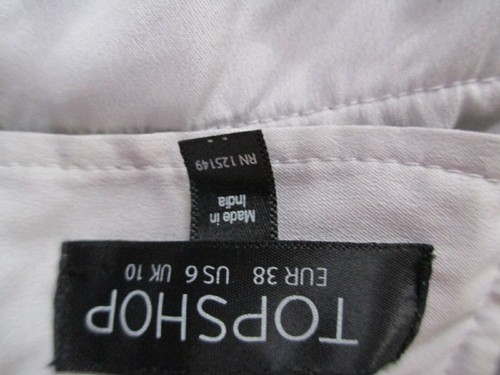 Shorts Junior Size US 6 EUR 38 Silvery Thread Textured TOP SHOP Metallic Silver - Picture 4 of 5