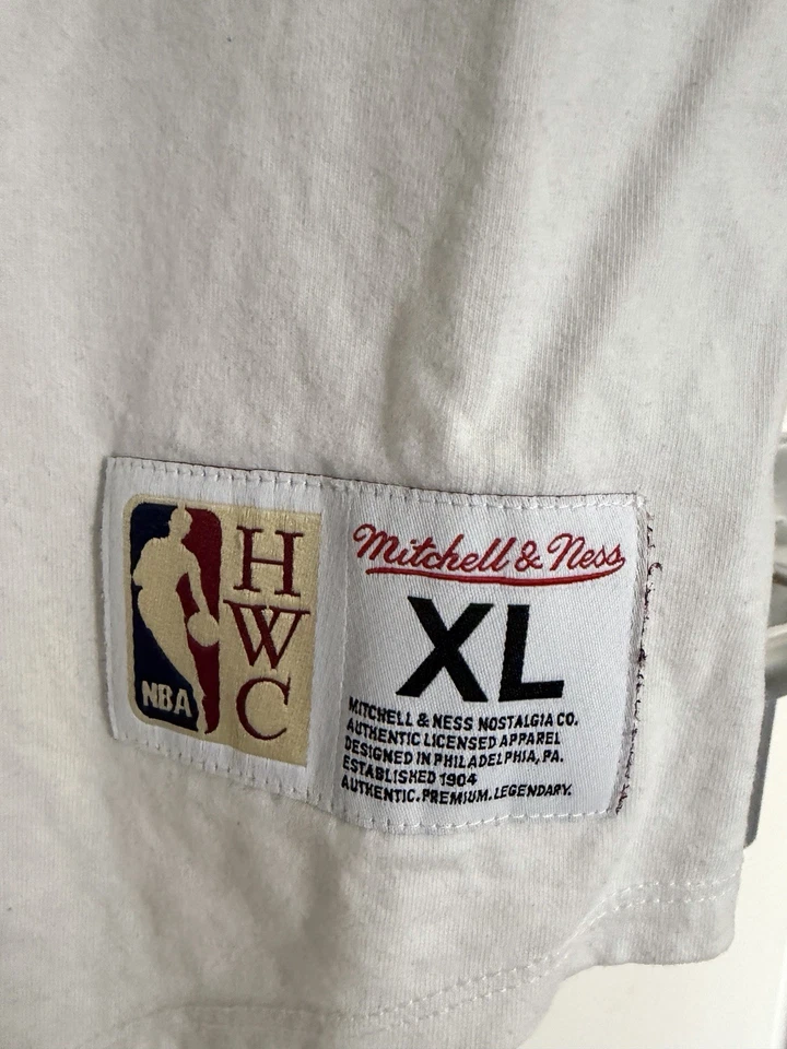 Mitchell & Ness Chicago Bulls Hardwood Classics Baseball Jersey – XL - Bild 4 von 4