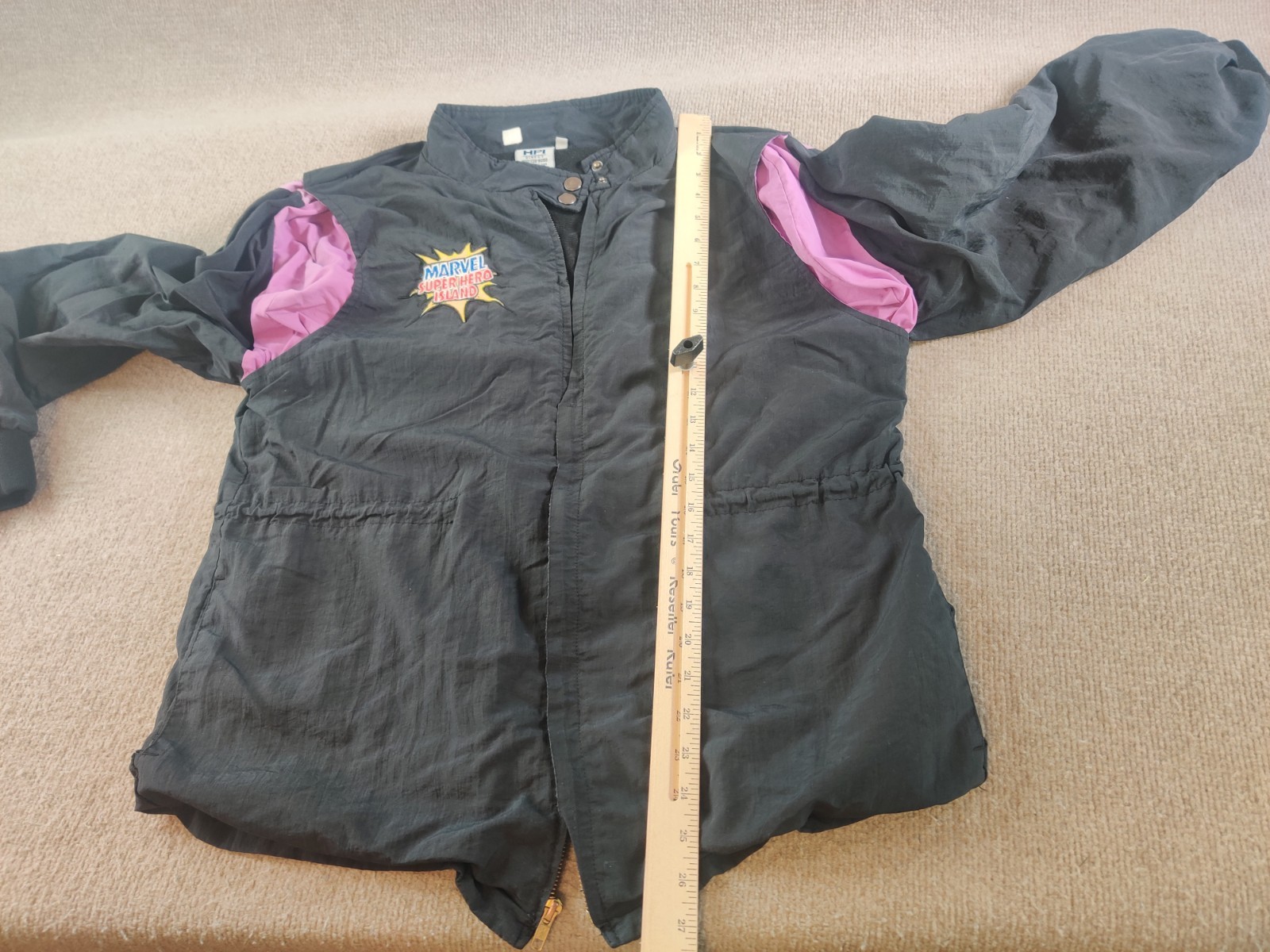 Picture 3 of 12