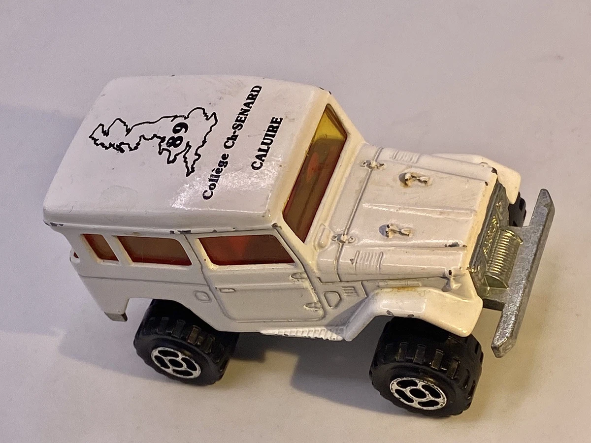 Pack Majorette 2 Voitures : Camion Poubelle Gris 1:100 + Mustang Décapotable 1:59