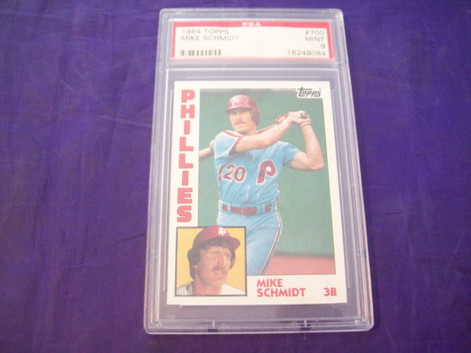 1984 TOPPS #700 MIKE SCHMIDT PSA 9