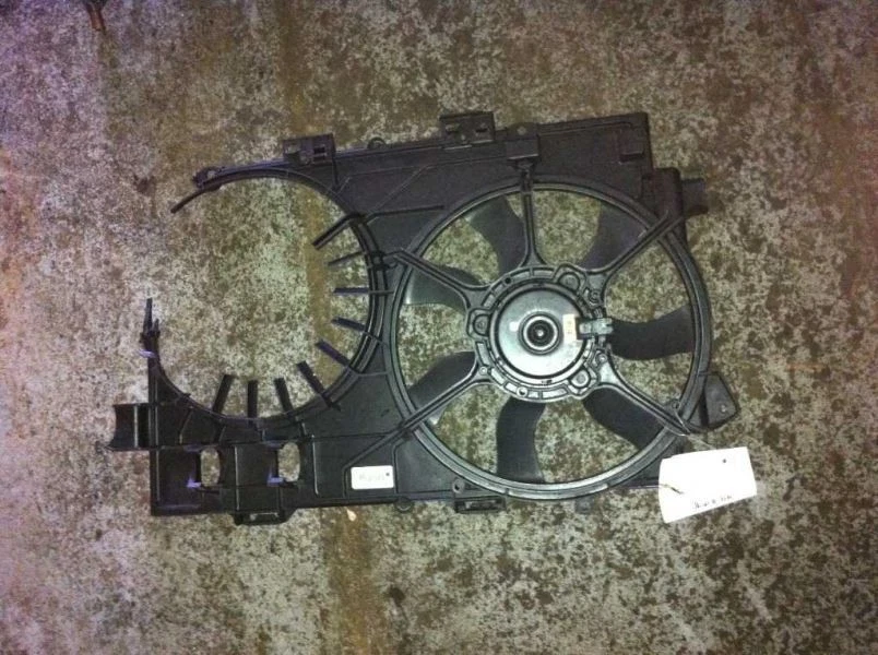 06-08 Chevrolet Chevy Equinox conductor izquierdo ventilador motor solo a través del 03/09/07 Foto 4 de 4