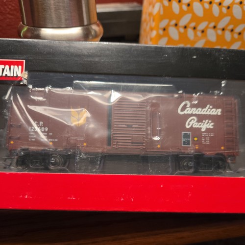 Coche de carga modificado InterMountain 46812-03 escala HO Canadian Pacific 40' AAR #123609 | Zustand: New