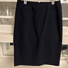 Women  s Navy Blue Calvin Klein Knee Length Skirt Size 2 With Stretch