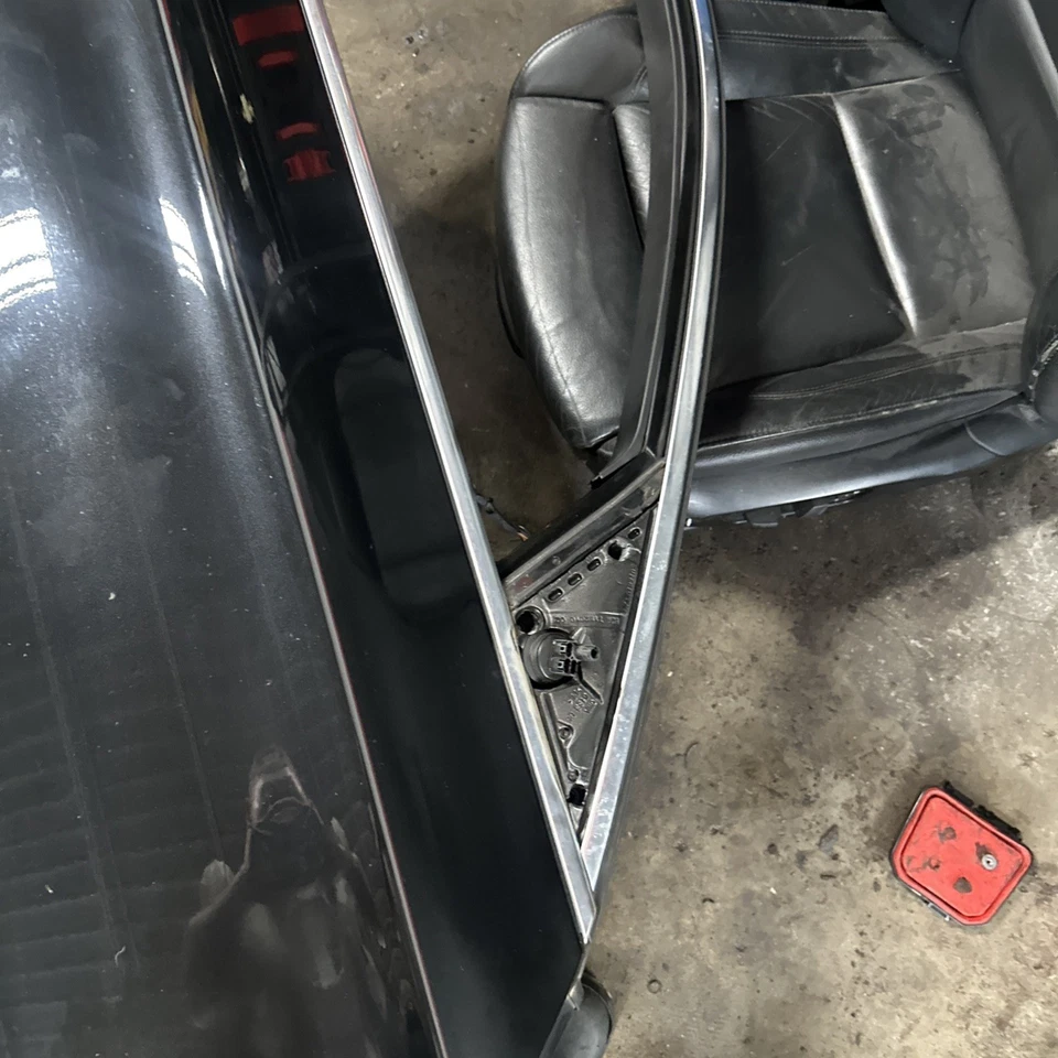 BMW F10 M5 550I 535I 528I 2011-2016 PUERTA DEL LADO DEL PASAJERO DELANTERO DERECHO CARCASA NEGRA Foto 4 de 4