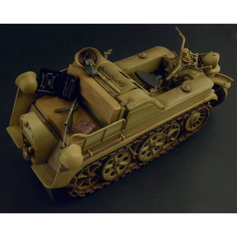 Modello Moto Kettenkrad Sd.Kfz. 2 |italeri|7404| 1:9 Modello Carro Promo - Immagine 3 di 4
