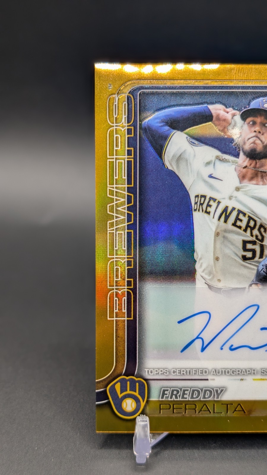 2025 Topps Chrome - Auto - Freddy Peralta #AC-FP Gold Refractor /50 Brewers view 5