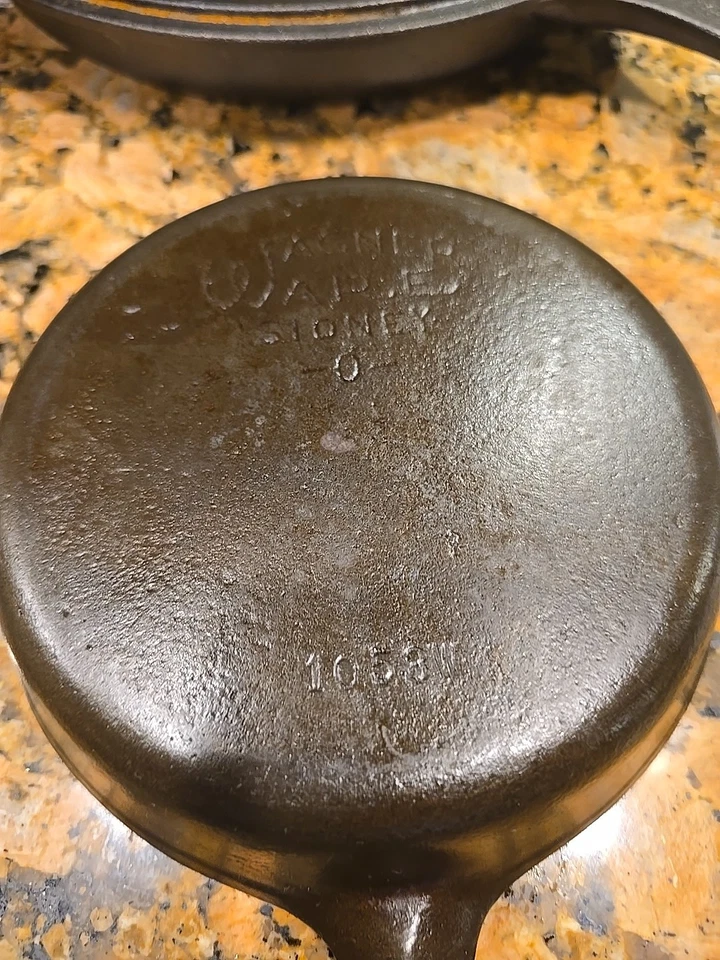 Чугунная сковорода Wagner Ware Sidney -0- 6,5 дюйма 1053B - Изображение 2 из 4