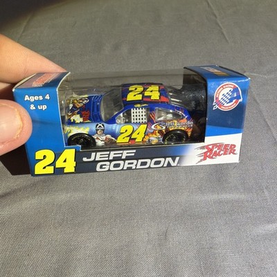Jeff Gordon #24 NASCAR Speed Racer Diecast 1:64 2008 
