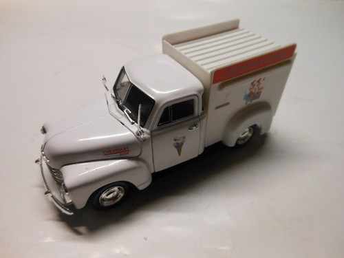 Chevrolet Ice Cream Truck 1953 von Signature Models in 1:32 neu - Bild 1 von 5
