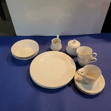 Sheffield Bone White Porcelain Fine China Dinnerware Service for 3