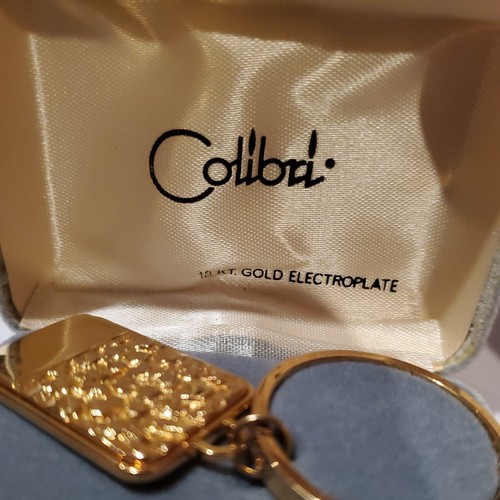 Colibri key chain holder. Gold Tone. 18 KT. Gold Electroplate. - Picture 2 of 4