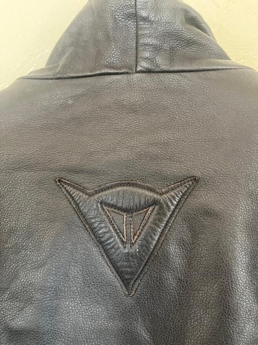 Rare Dainese lambskin motorcycle quilted padded leather jacket solid 56 - Picture 4 of 12