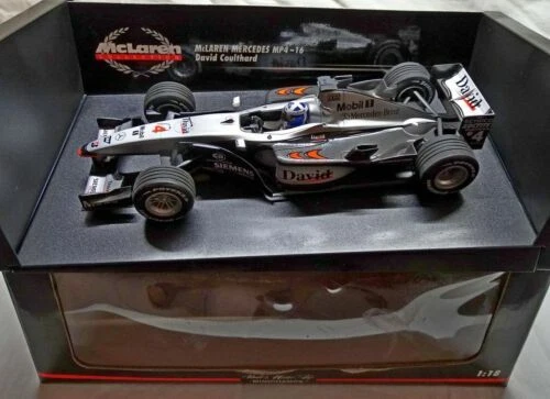 Modellini statici di auto da corsa Formula 1 MINICHAMPS mclaren McLaren