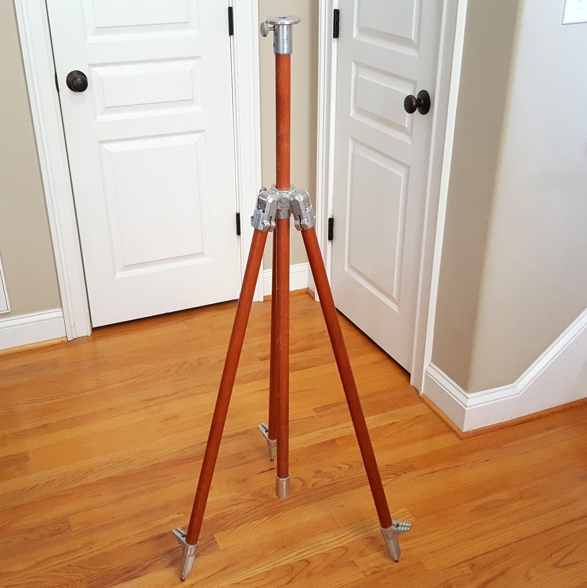 マンフロット 三脚 イタリア製 Vintage 【公式通販】