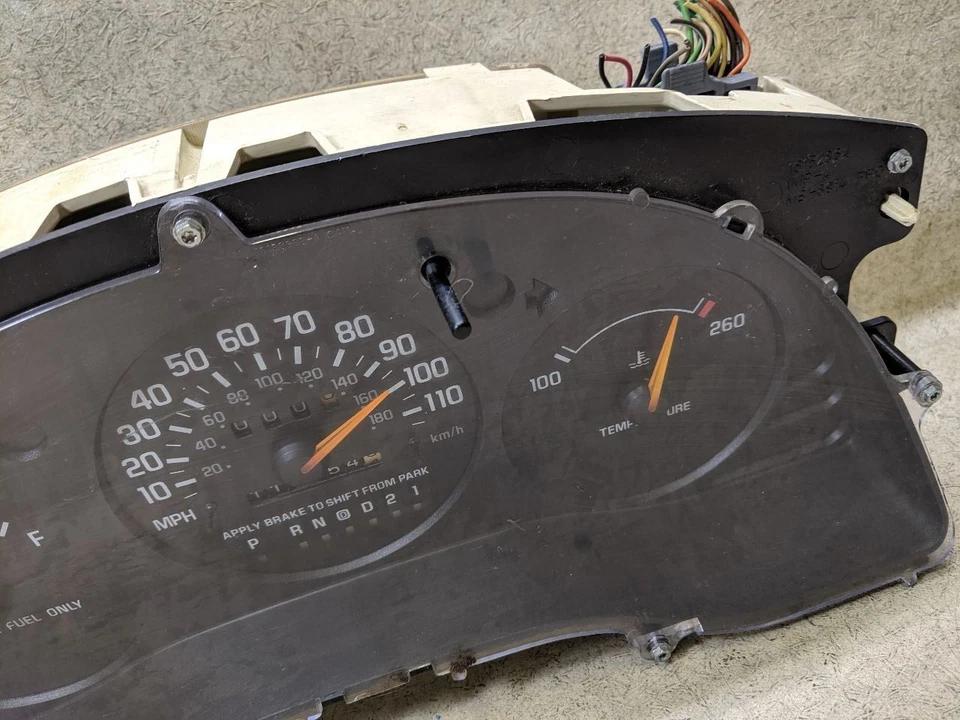 Cuadro de instrumentos velocímetro para 97-99 Chevrolet Lumina Car f39-203509 Foto 3 de 4