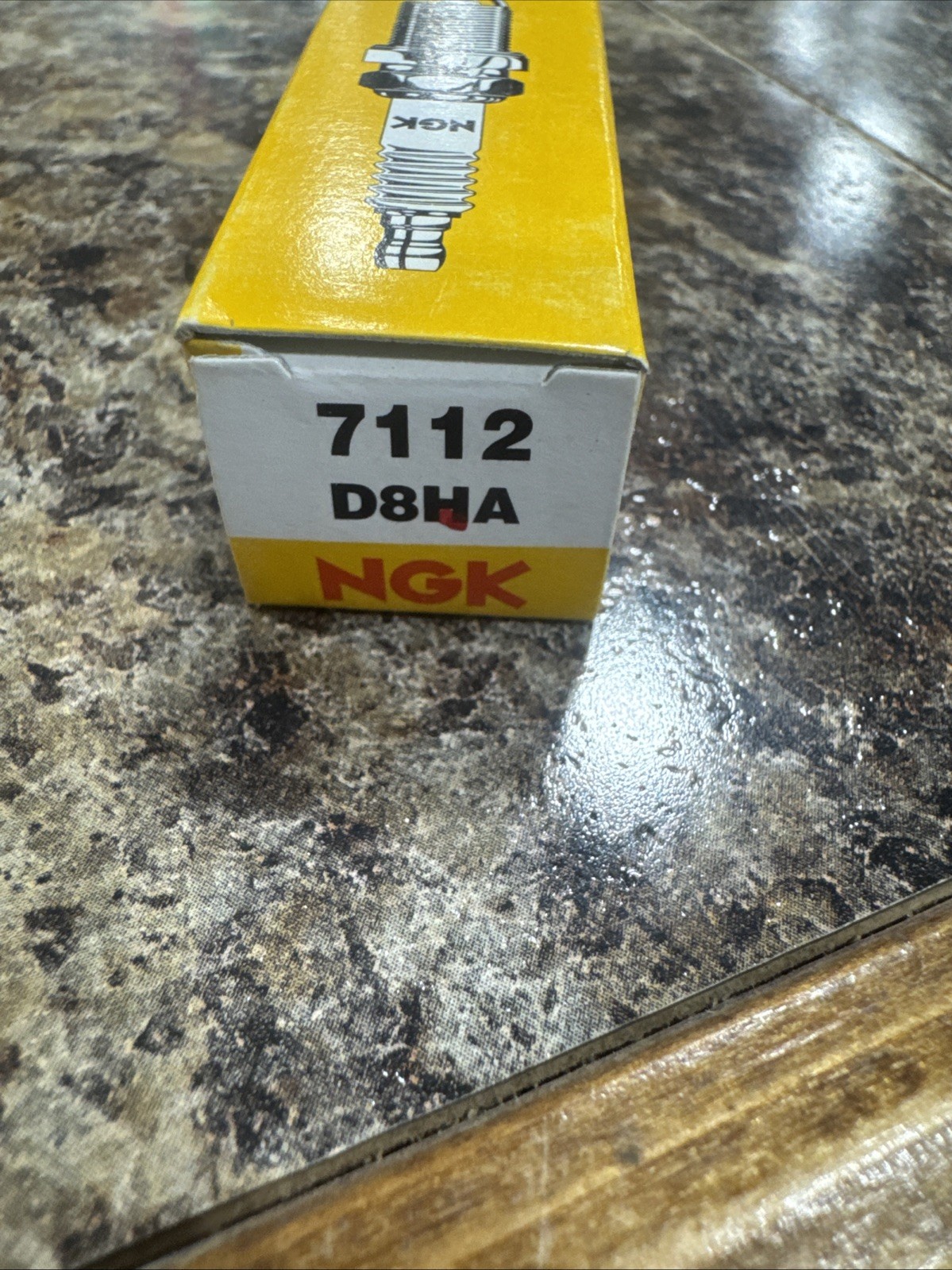 NGK - 7112 - Spark Plug, Standard