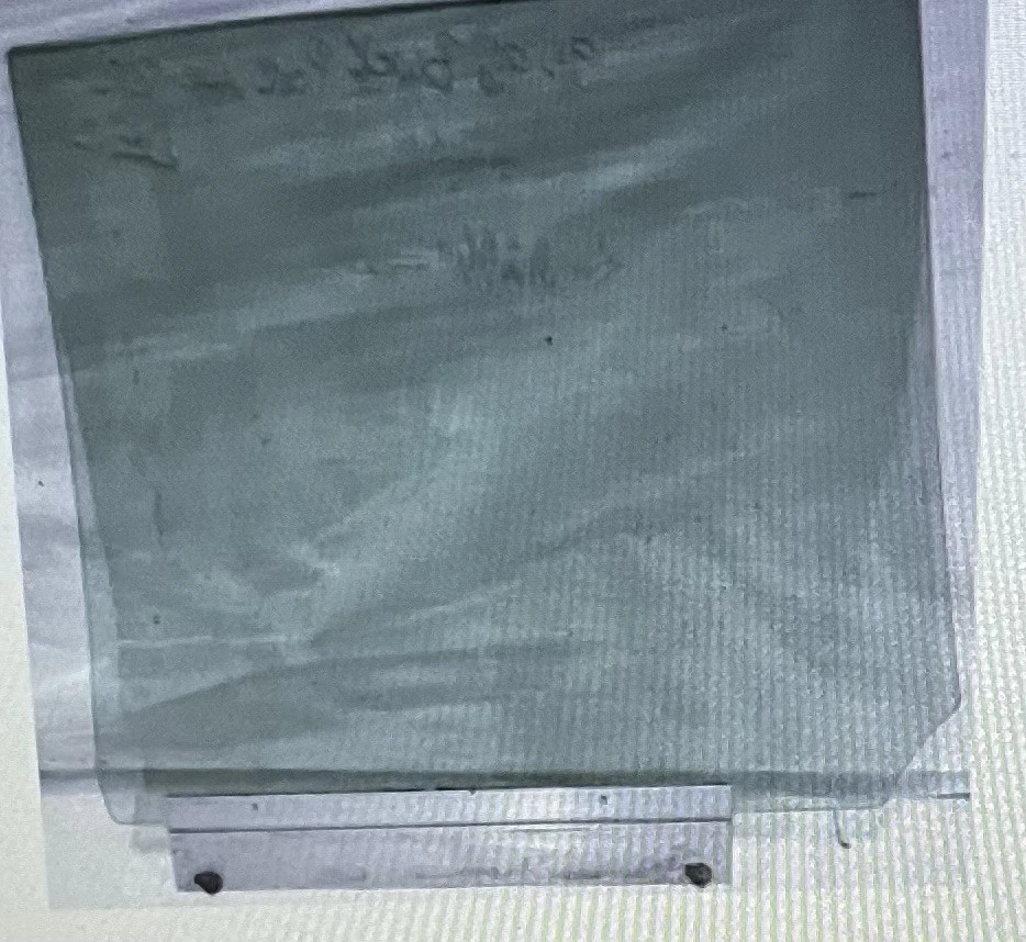 Vidro para porta traseira direita do passageiro Buick Park Avenue 1991-1996 - Imagem 3 de 3