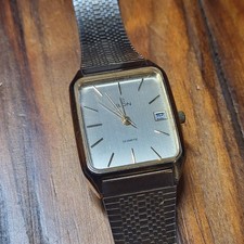 Vtg Elgin Mens Watch Gold Quartz Base Metal Bezel CSN