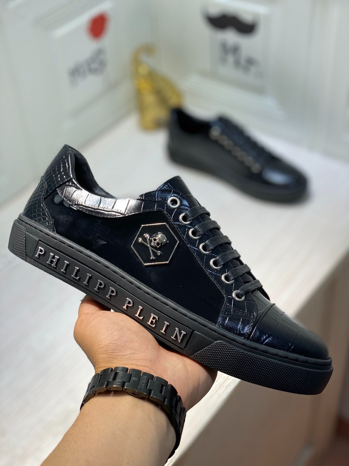 Philipp Plein Sport Sneaker Freizeit Schnürschuh Extravagantes Design Gr.GOOD 4