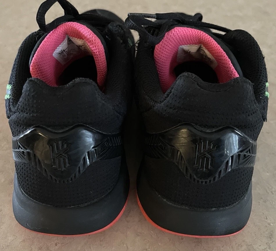 Nike Kyrie Irving Flytrap II Niños Talla 6.5Y Negro Verde Zapatos de Baloncesto Zoom Foto 4 de 4