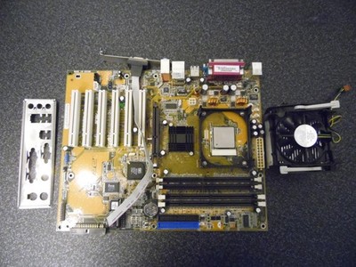 ASUS P4S533-X REV. 1.01 Socket 478 AGP SDRAM IDE with CPU SL6S3