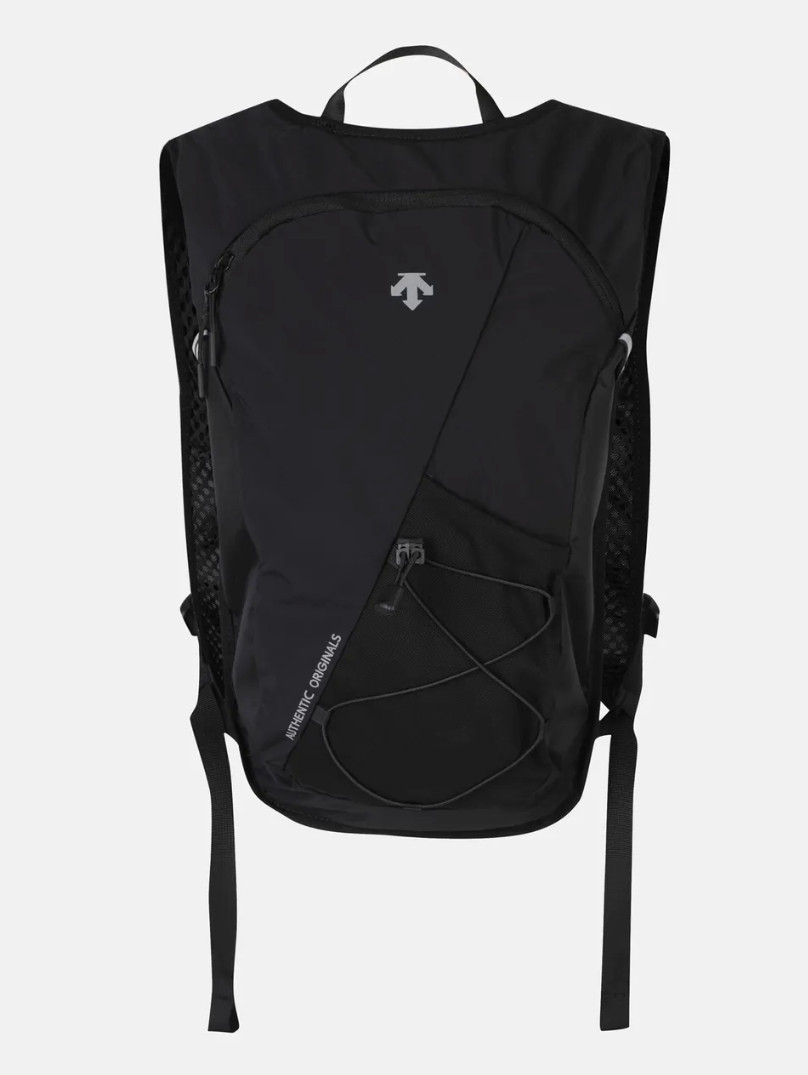 DESCENTE Running Backpack 8L Unisex Sports Training Casual Bag Black SQ123RBP20