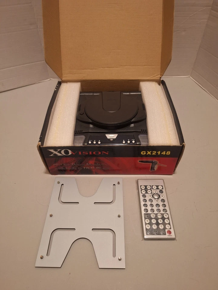 XO Vision GX2148 9" Flip Down Monitor With DVD Player MP4 SD USB Remote New - Image 4 of 4