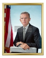 FRANK BORMAN NASA ASTRONAUT PORTRAIT 1964 8X10 GOLD FRAMED PHOTO
