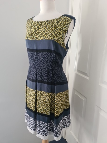 Trent Nathan 18 Classic Business Work Fit And Flare Dress