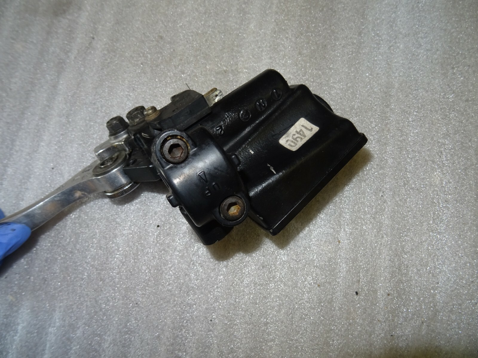 Picture 4 of 5