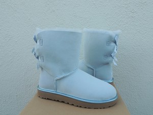 bailey bow ii metallic sky blue