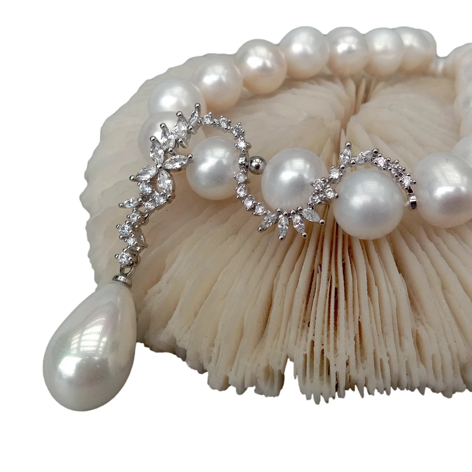 Collar de perlas de patata blanca cultivadas de 10-11 m de circonita cúbica concha colgante de perlas Foto 4 de 4